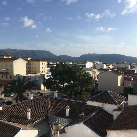 Piso Romantico Y Moderno En Ronda Exterior foto